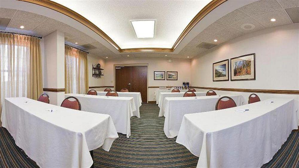 Holiday Inn Express Hotel & Suites Conover - Hickory Area By Ihg Екстер'єр фото