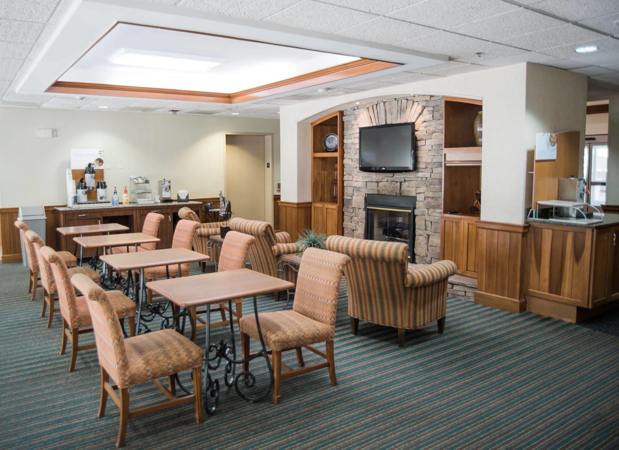 Holiday Inn Express Hotel & Suites Conover - Hickory Area By Ihg Екстер'єр фото