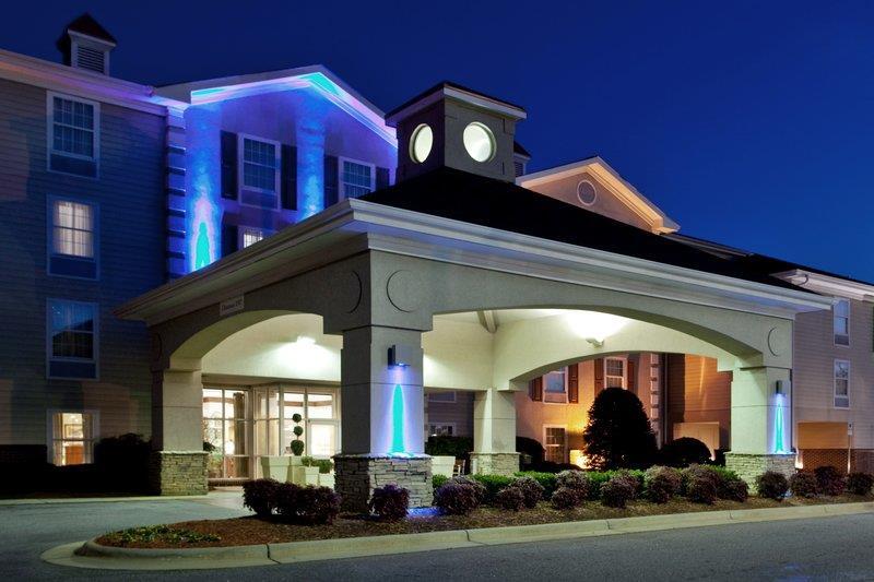 Holiday Inn Express Hotel & Suites Conover - Hickory Area By Ihg Екстер'єр фото